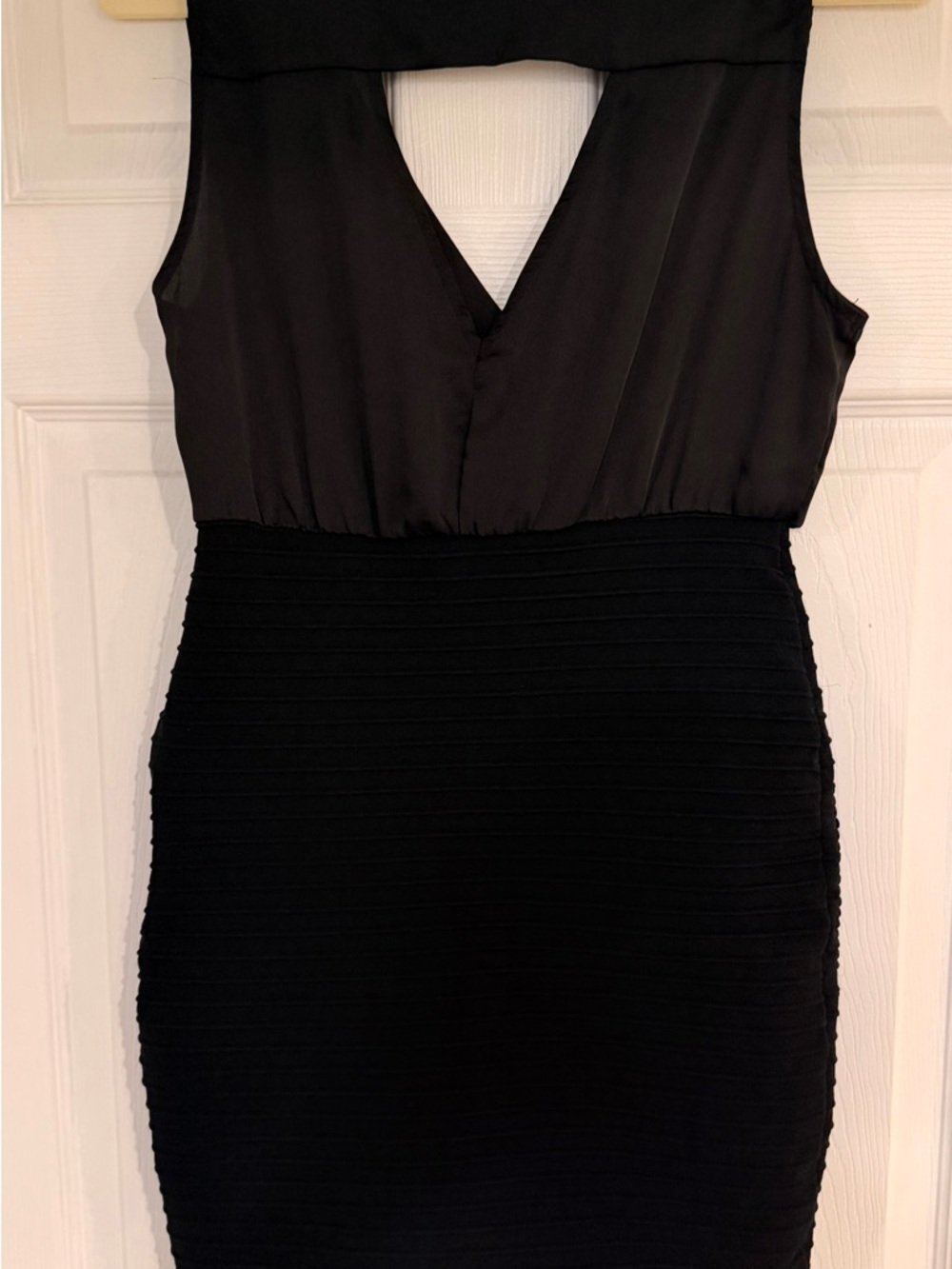 WOW couture Black Sequin Bodycon Style Cocktail Dress. H - Picture 11 of 12